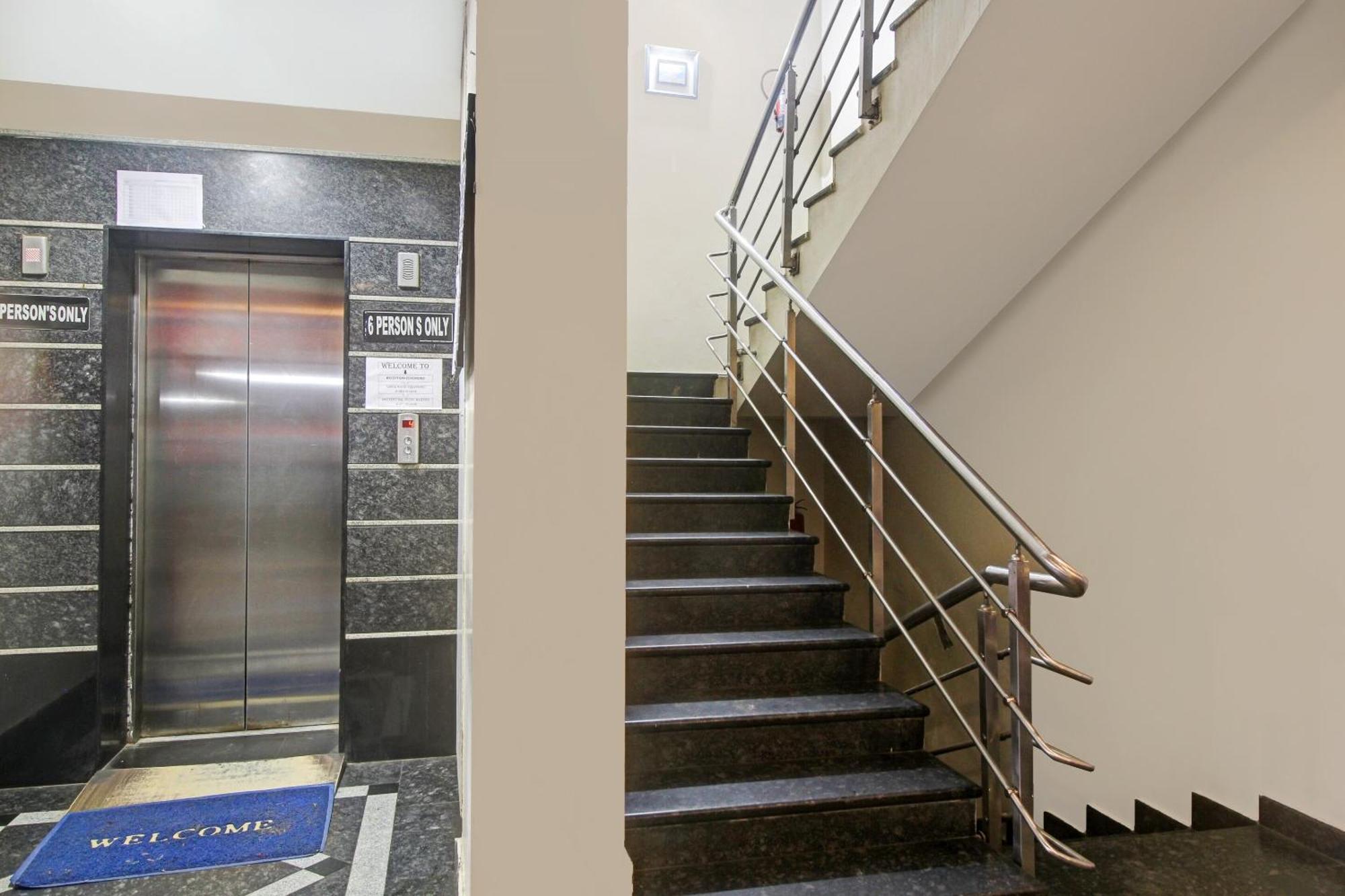 Collection O 82357 Hotel Surabhi Pride Trimulgherry Εξωτερικό φωτογραφία
