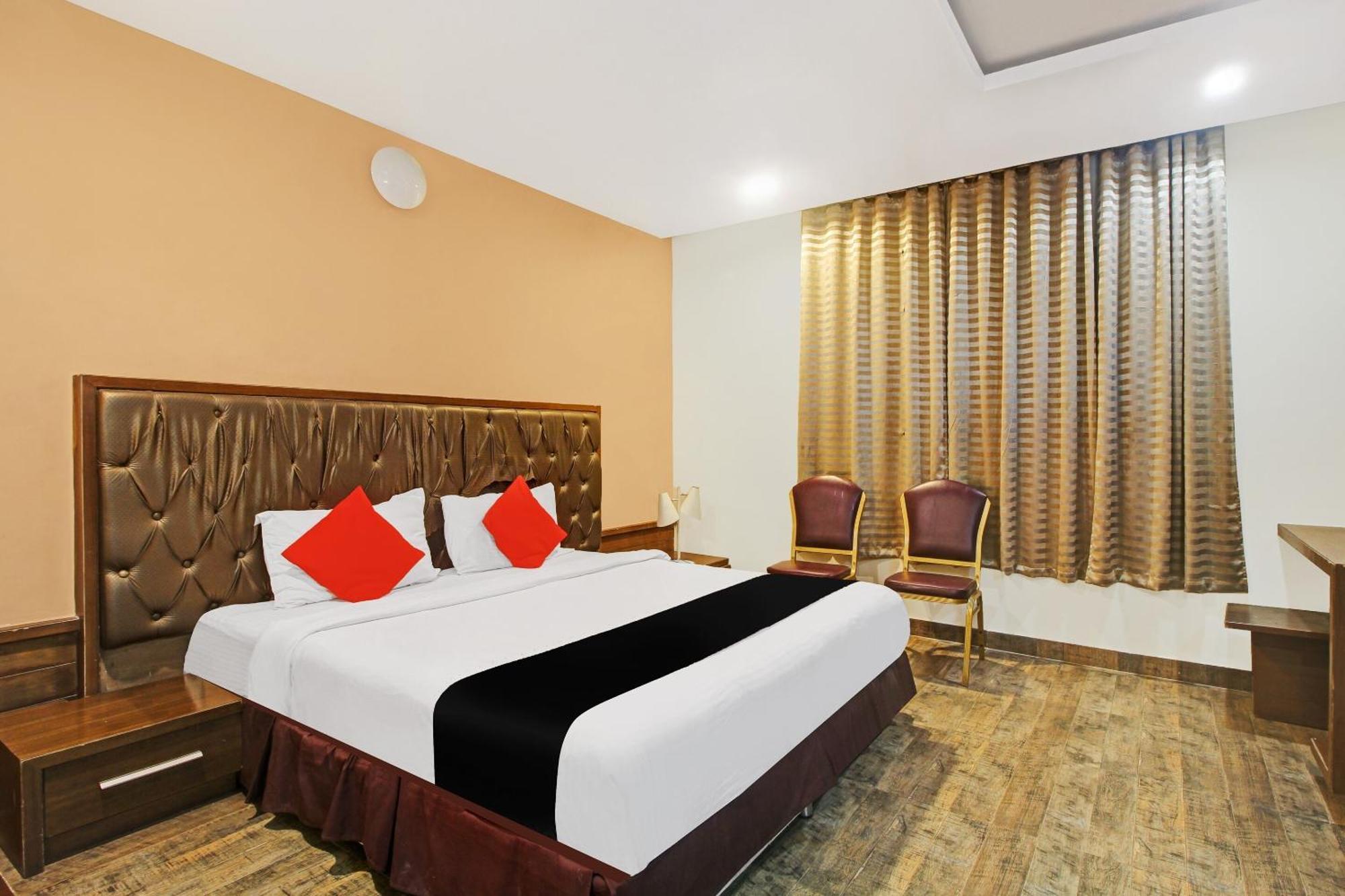 Collection O 82357 Hotel Surabhi Pride Trimulgherry Εξωτερικό φωτογραφία